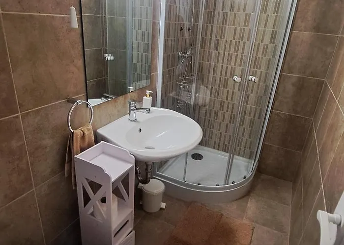 Ikon Vendeghaz بيت ضيافة شيوفوك